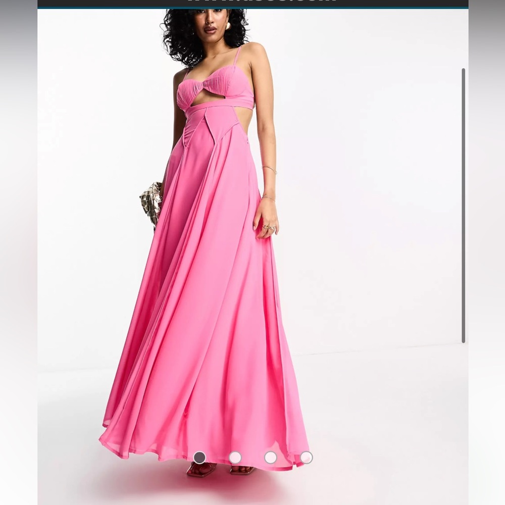 Do not buy I’m looking for this exact dress